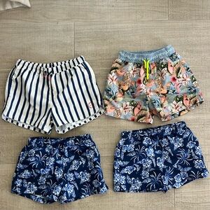 4 swiming trunk like new !!